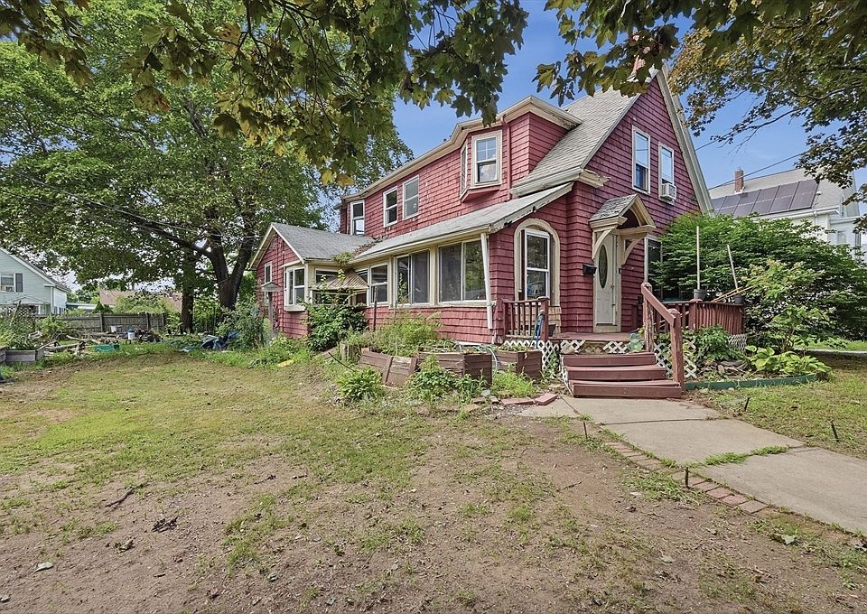 1st image of 18 Linfield St
