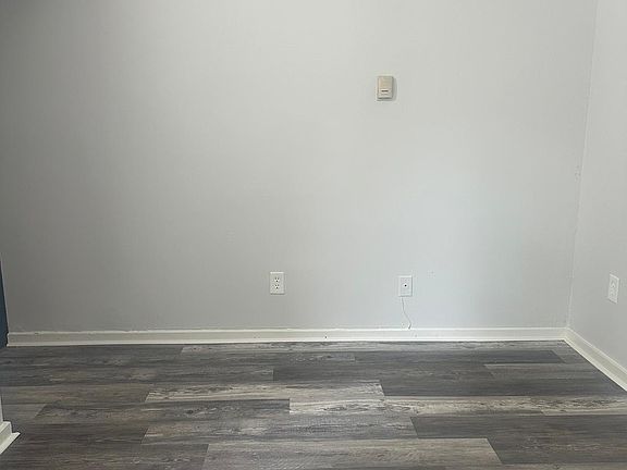 5th image of 823 W 6th St #1