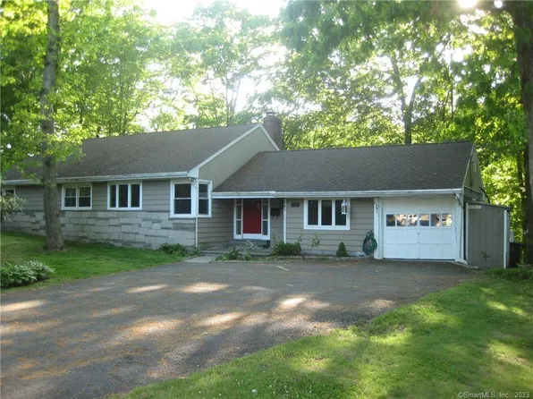 147 Hartswood Road, Stamford, CT 06905