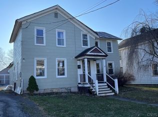 24 Chestnut St, Auburn, NY 13021