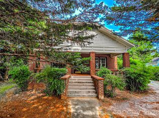 154 S Broadway, Forest City, NC 28043