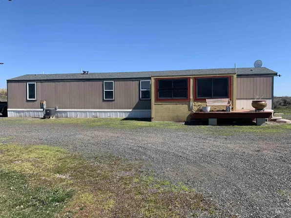 164 Lews Ln, Shoshone, ID 83352