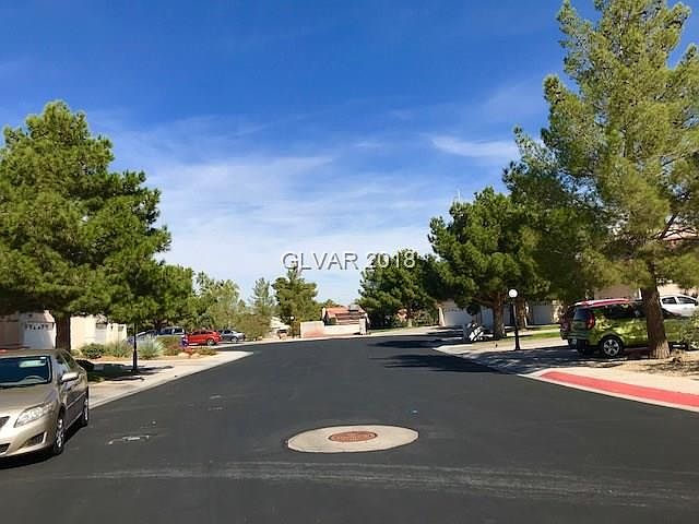 2nd image of 4439 Tomer Ln