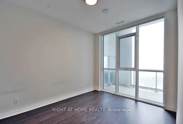 2087 Fairview St #905 — Photo 10