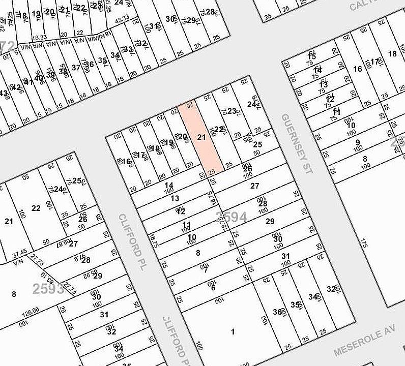 2nd image of 132 Calyer St