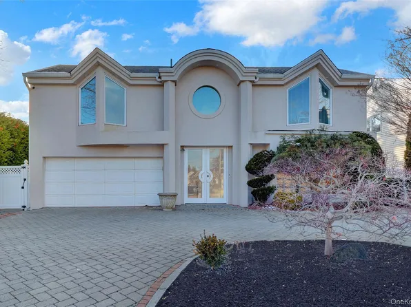 2988 Lee Place, Bellmore, NY 11710