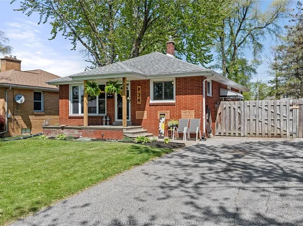 934 Saint Paul Ave, Windsor, ON N8S 3L4