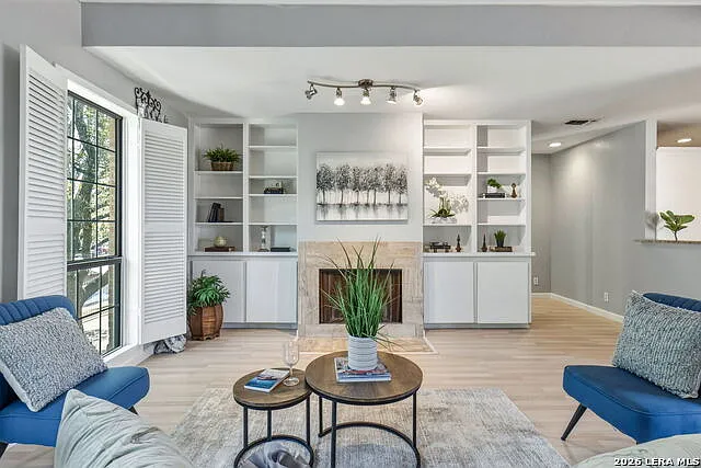 7711 Broadway #20B — Photo 7