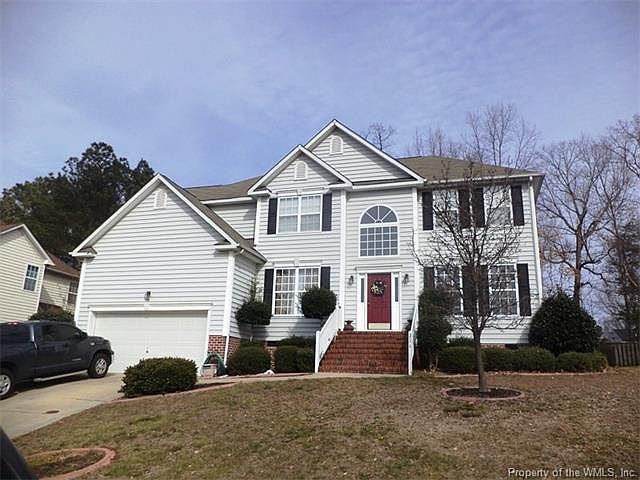 1st image of 216 George Wythe Ln