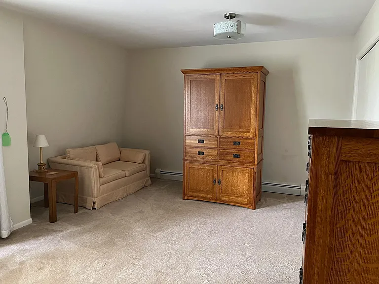715 Harbor Dr — Photo 10