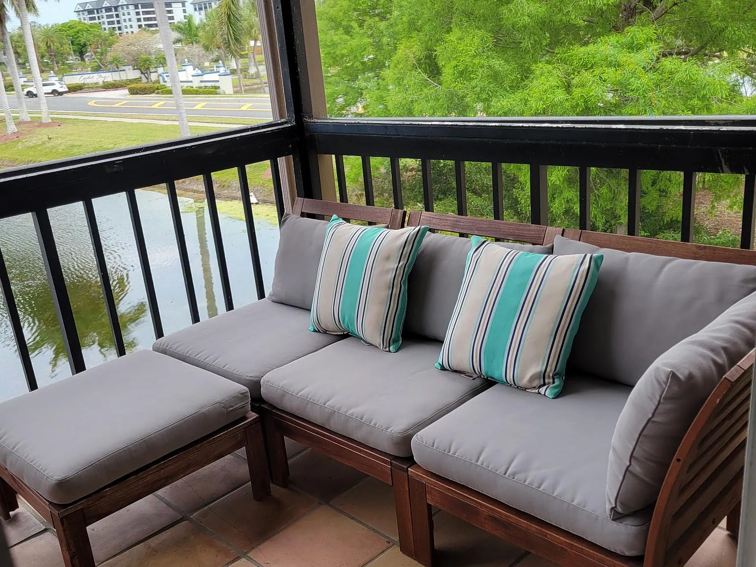 2400 Feather Sound Dr — Photo 3
