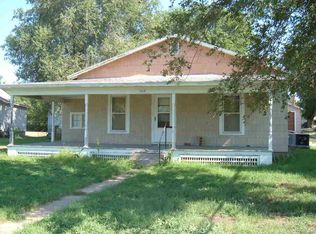 1018 W Blaine St, Pratt, KS 67124