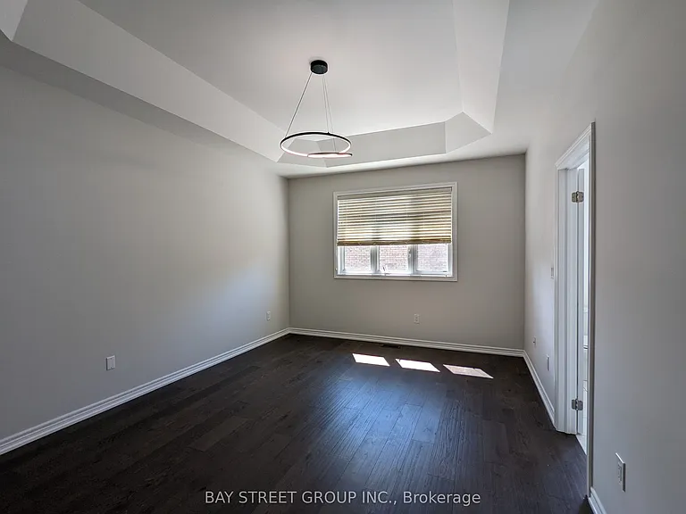 80 Brock Ave — Photo 15