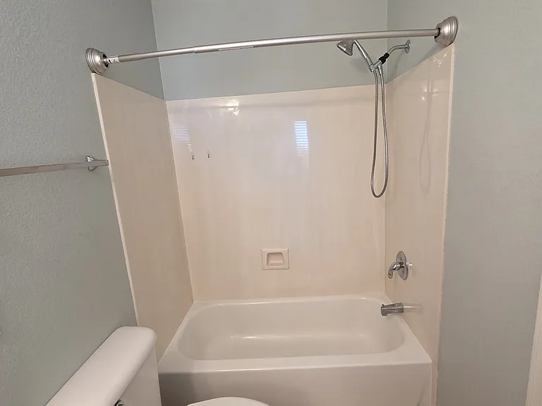 Upstairs hall bathroom.