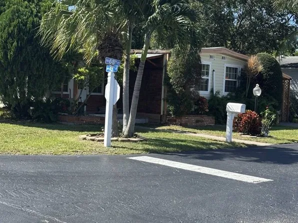 4500 NW 68th Ct #L01, Pompano Beach, FL 33073