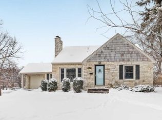 6605 Cedar Lake Rd S, Minneapolis, MN 55426