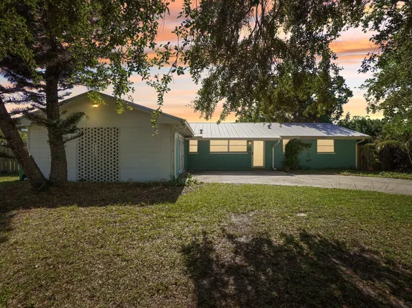 1230 Morse Ave, Titusville, FL 32796