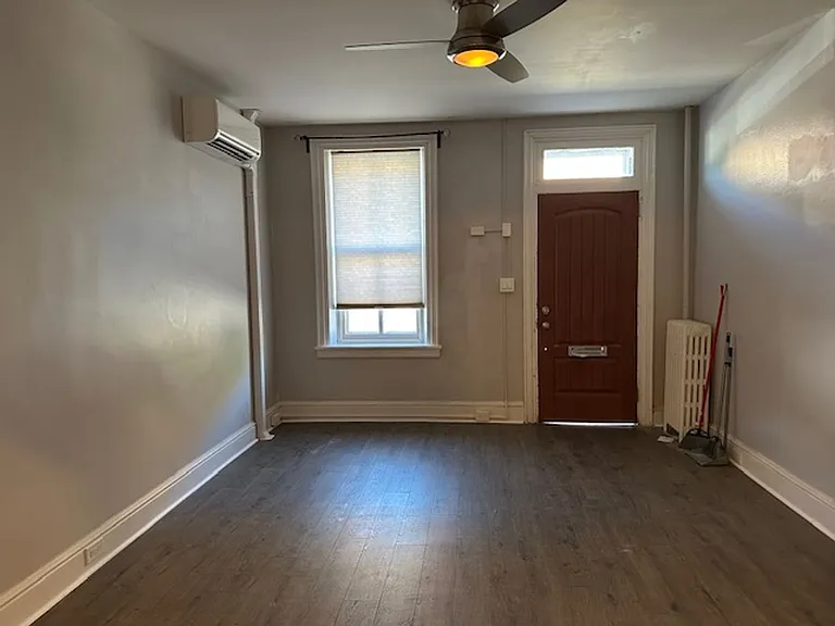 909 N 2nd St — Photo 2