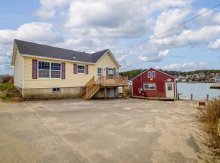 3 Andy's Rd, Stonington, ME 04681