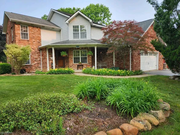 343 Morgan Hill Dr, Lake Orion, MI 48360