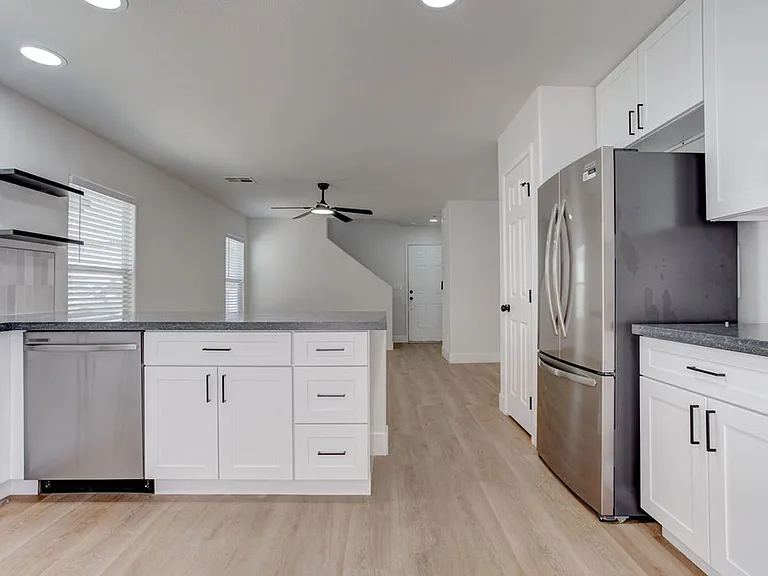 8765 First Lady Ave — Photo 11