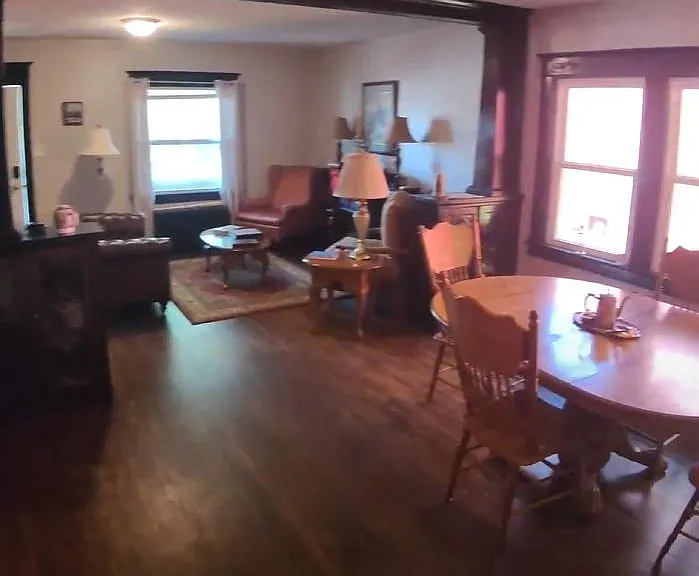993 Englewood Ave — Photo 22