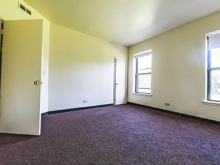 5047 S St Lawrence — Photo 37