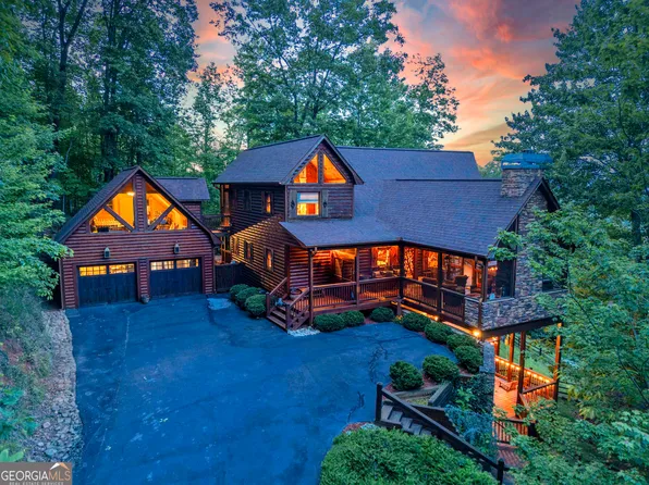 206 Kennebec Dr, Mineral Bluff, GA 30559