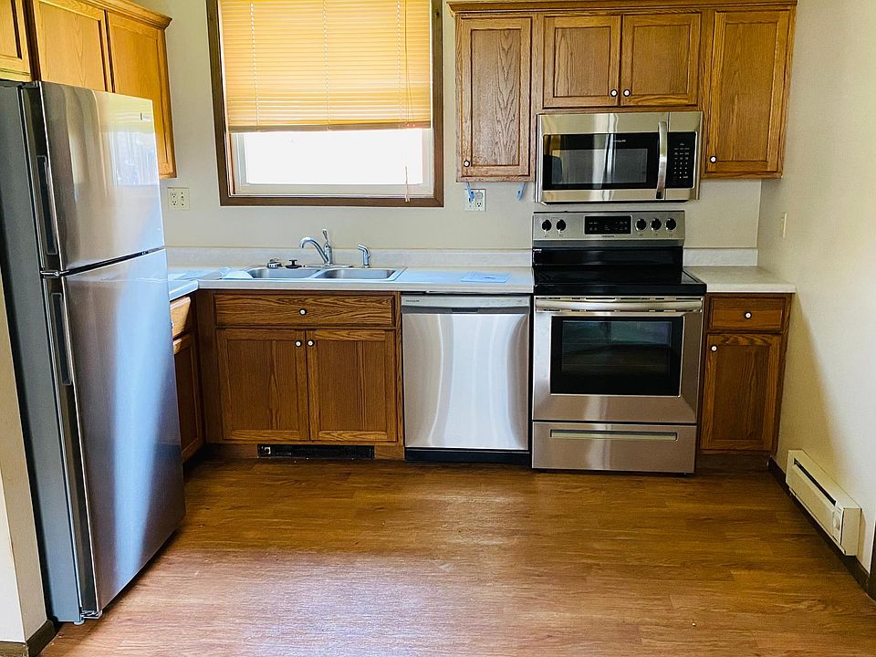 kitchen, all new appliances 2021