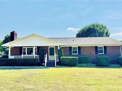1867 Hickory Tree Rd, Winston Salem, NC, 27127