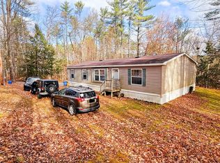 98 White Mountain Hwy, Milton, NH 03851