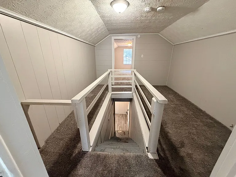 1005 N Oak St #B — Photo 21