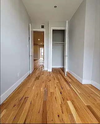 Rented by Reavis | media 6