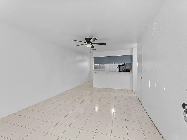 11103 Renel Dr #B — Photo 4
