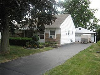 1st image of 715 Dorn Dr