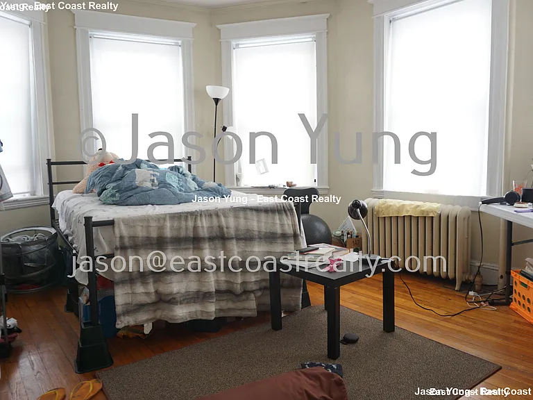 60 Woodstock Ave #20 — Photo 12