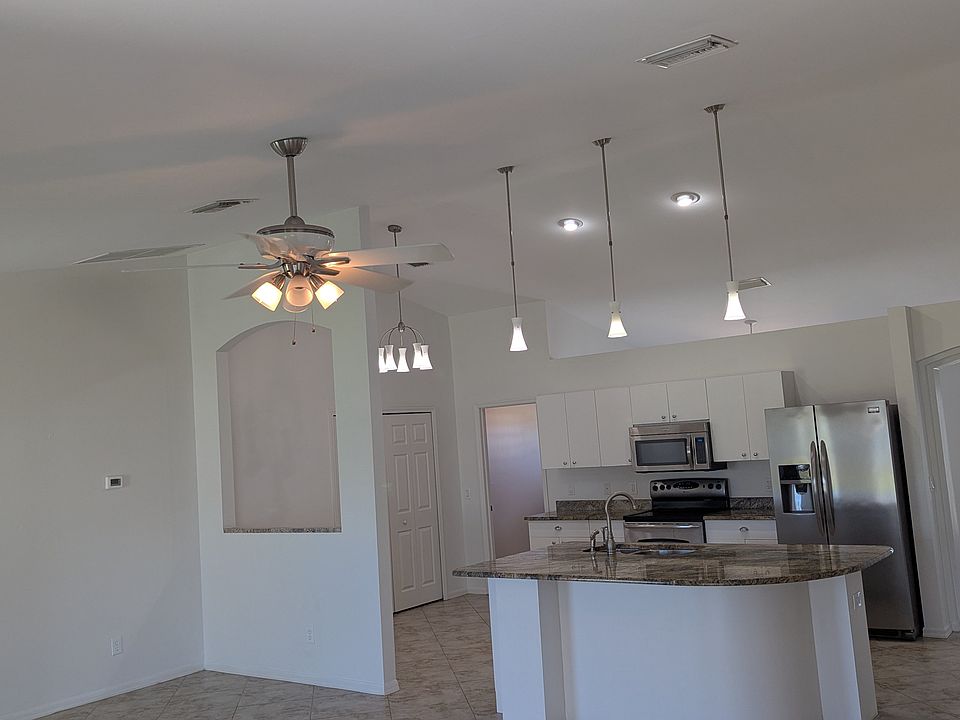 1st image of 3421 SW 1st Pl