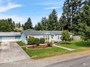 725 190th St E, Spanaway, WA