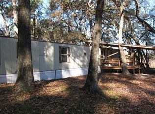 1945 Sellars Pond Dr, Tallahassee, FL 32305