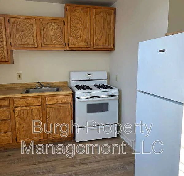 116 W 8th Ave #4B — Photo 5