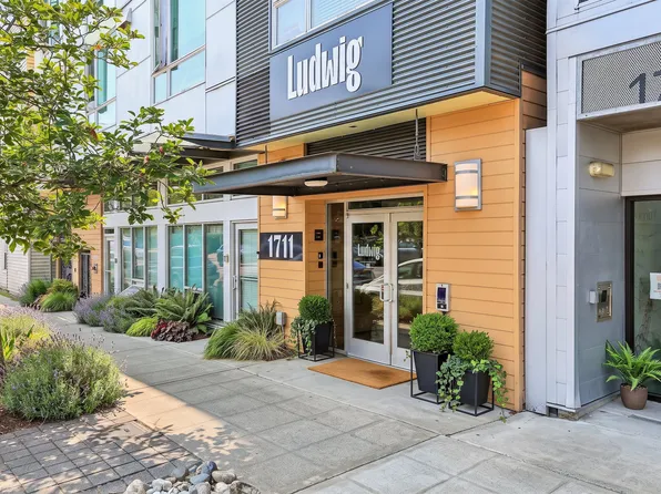Ludwig Apartments, 1711 12th Ave APT 402, Seattle, WA 98122