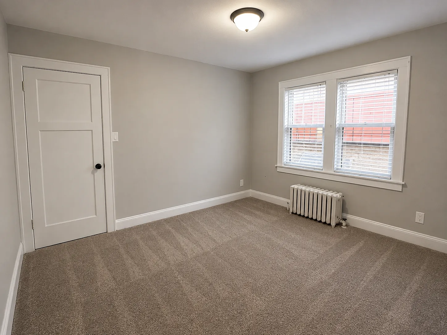 4 bed, 1385 sqft, $1,500 — Photo 3