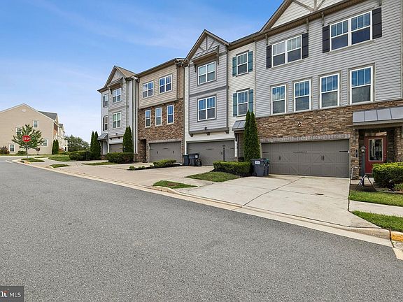 2nd image of 5 Coulter Ln