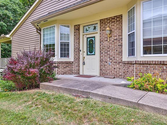 3rd image of 6038 Bridgehaven Dr