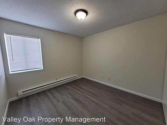 3rd image of 333 Poplar St #1