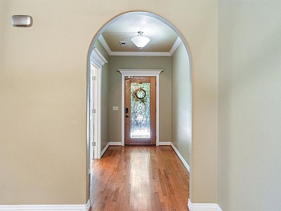 3rd image of 14241 Horse Shoe Dr