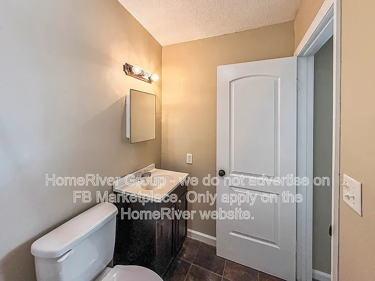3245 Idlewild Dr #2 — Photo 11