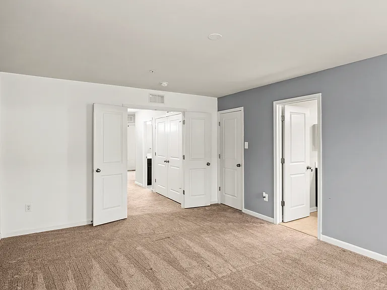 Primary Bedroom Alt