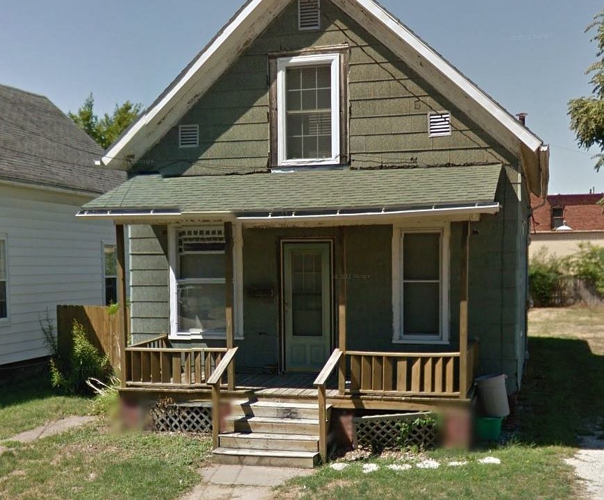 1st image of 196 Cottage Ave