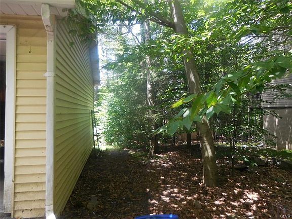 5th image of 1779 Rolling Hills Dr